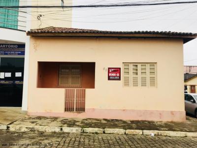 Casa para Venda, em Maracás, bairro Centro, 3 dormitórios, 1 banheiro
